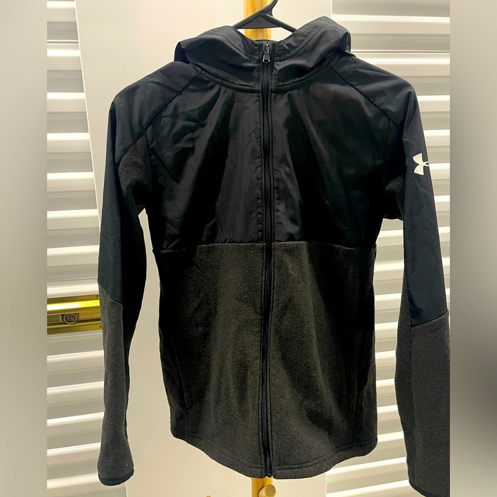 New Under Armour YOUTH XL Loose Fit Coldgear Zip Hoodie Jacket black and…